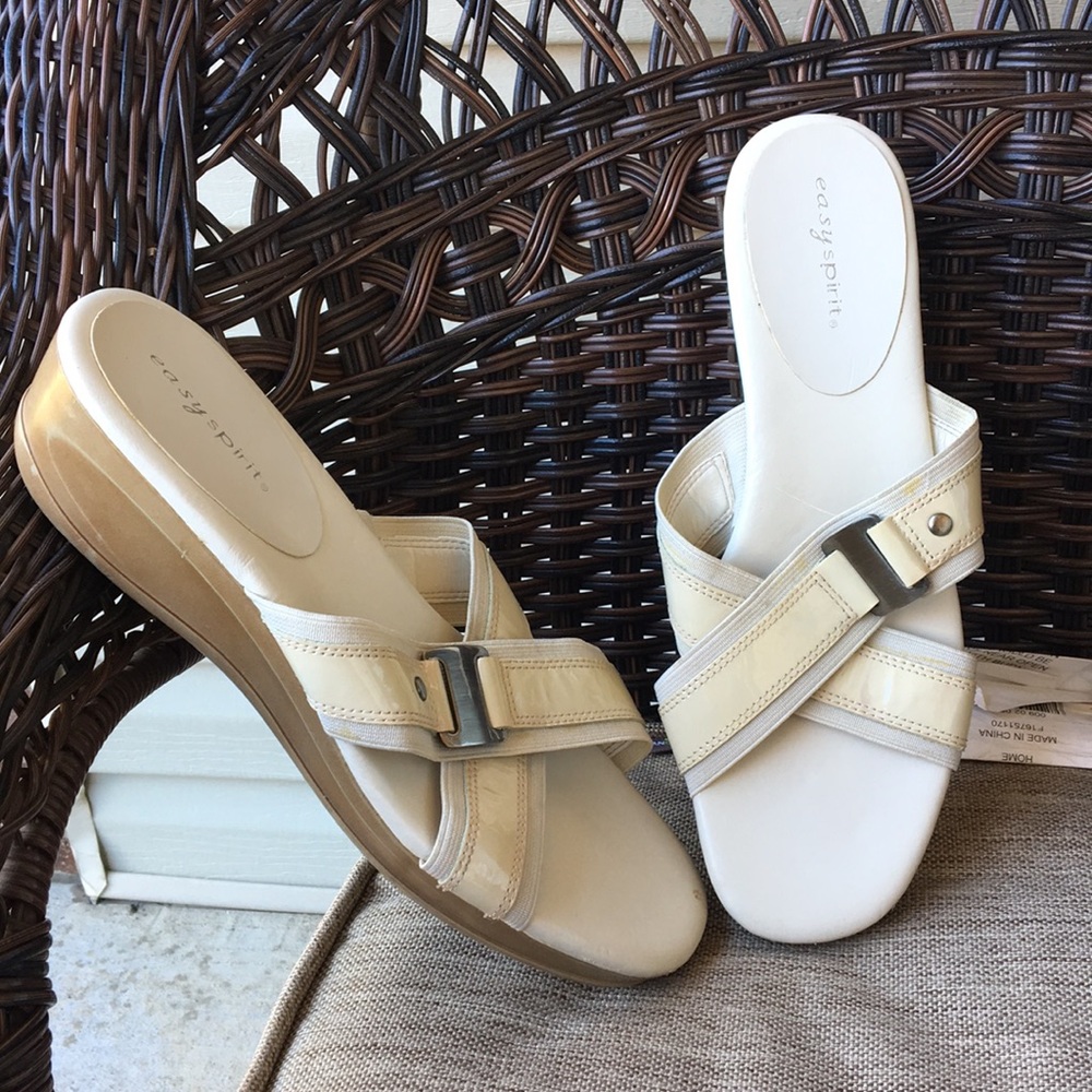 Easy Spirit Sandals Cream 9